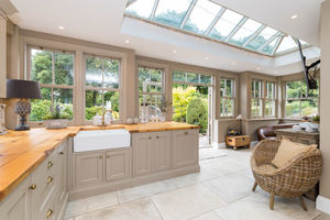 Kitchen- click for photo gallery